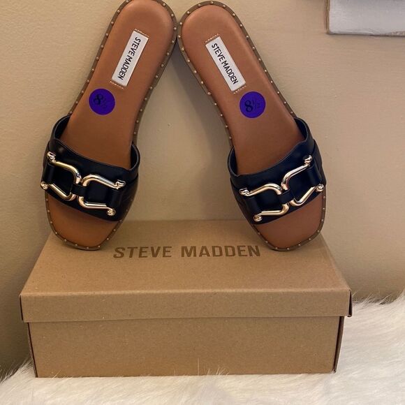 NWT Steve Madden Alita Black w/ Gold Tone Buckle Slide Sandals - Various Sizes - Picture 13 of 13